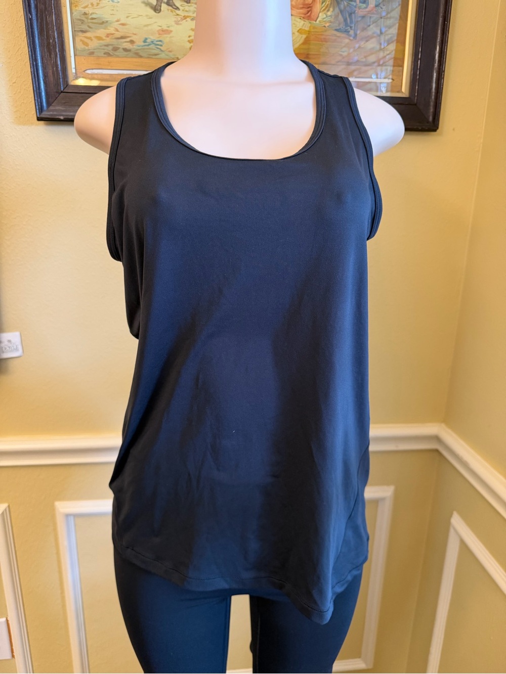 CALIA by Carrie Underwood Black Scoop Neck Tank